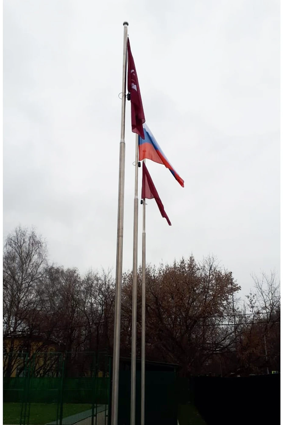 Аренда флагштока из нержавеющей стали с закрытым механизмом 6 м#1 Аренда флагштока из нержавеющей стали с закрытым механизмом 6 м#1