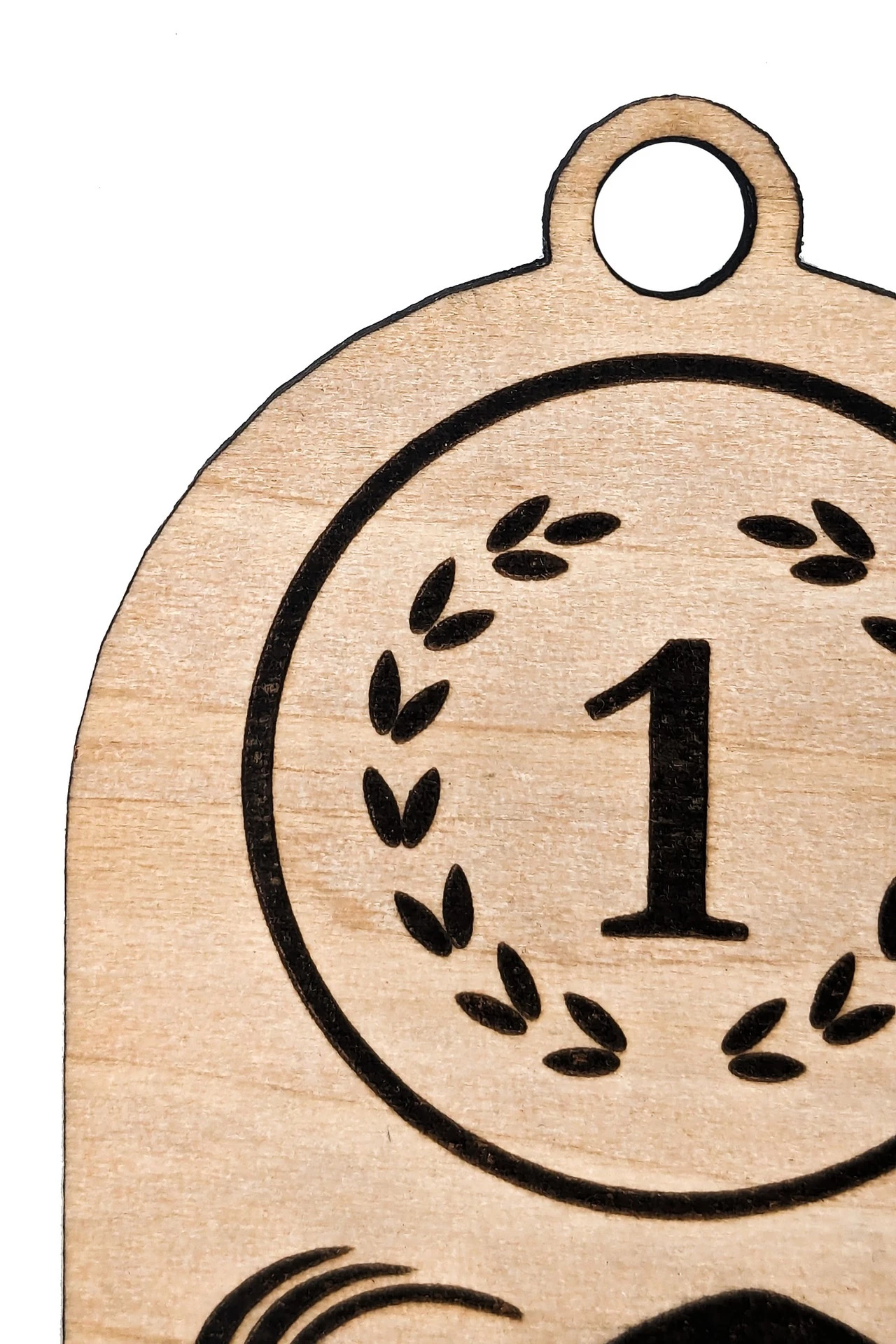 Медаль из фанеры Фигурная МФ7012 70 мм с гравировкой#1