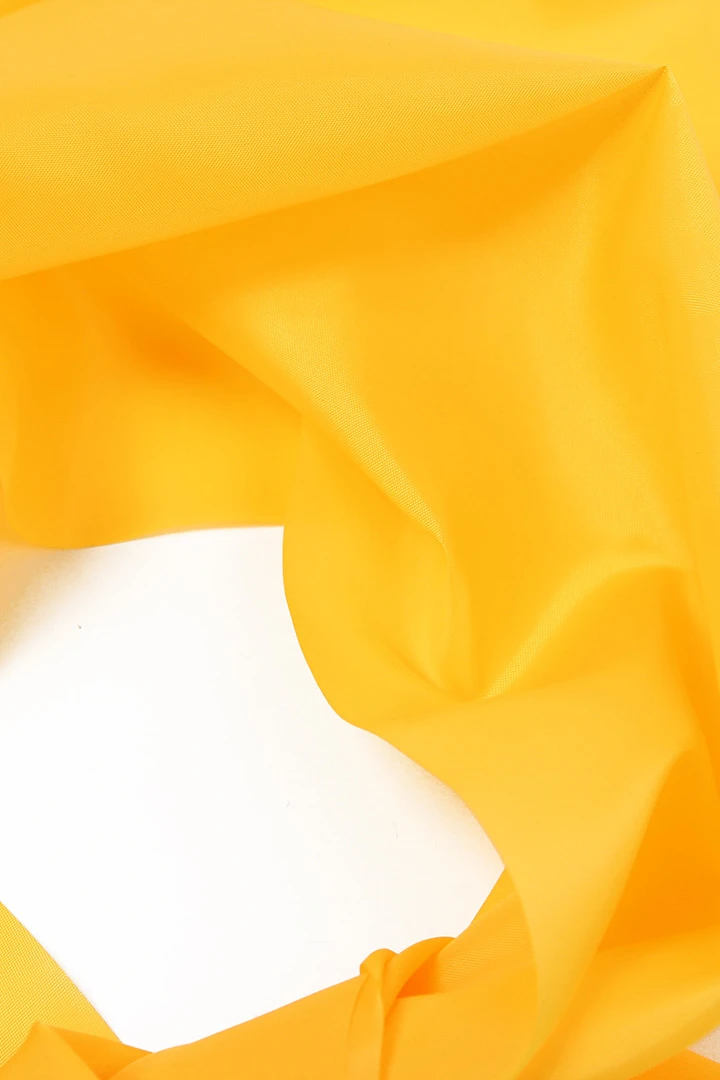 Косынка Лолла из шелка расцвечивания 60х60х90 см, однотонная желтая#6