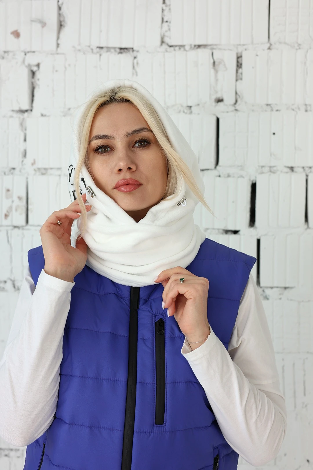 Капор Рейс флисовый взрослый, однотонный белый#3