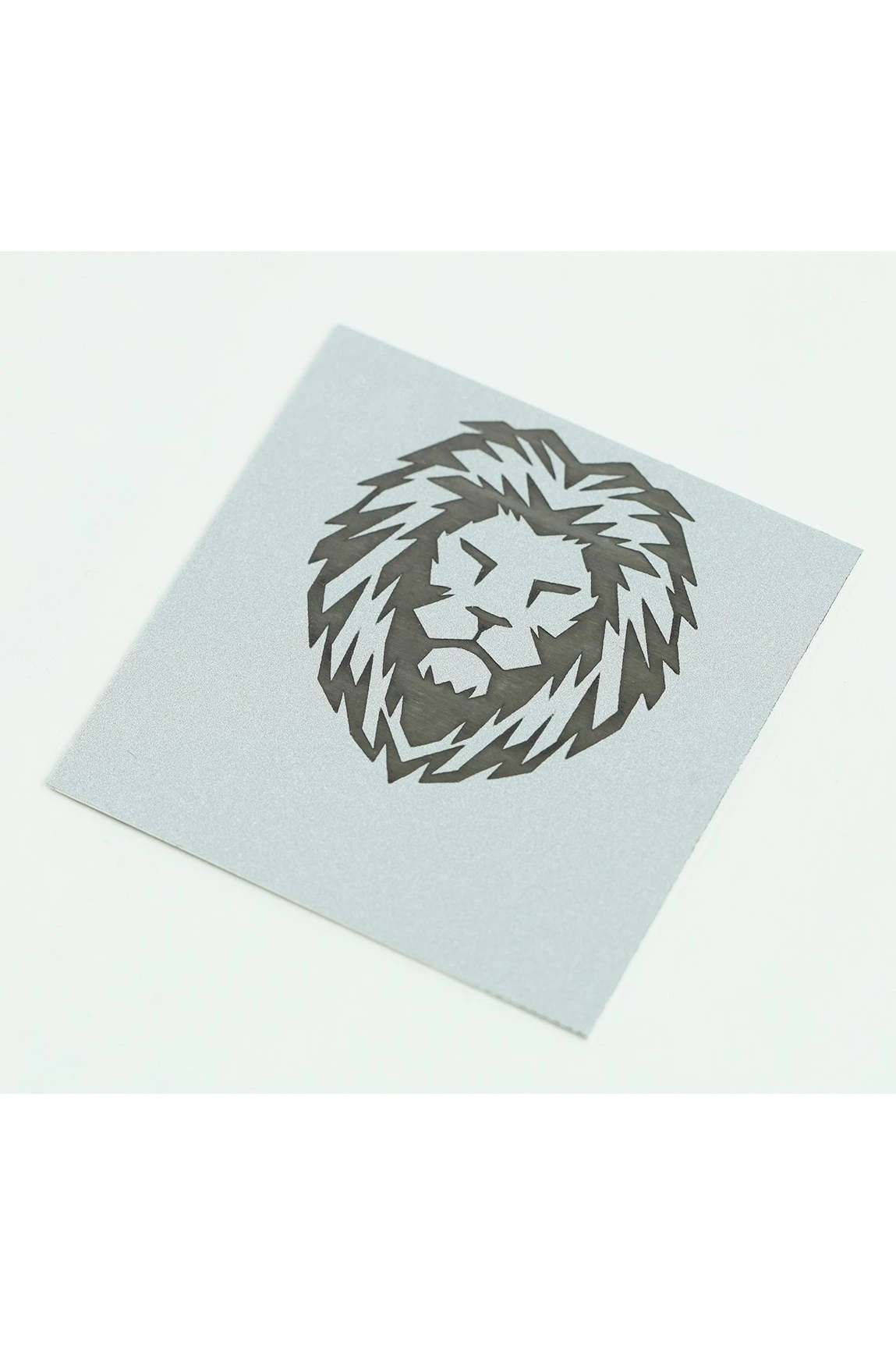 Купить алюминий матовый с клеевой основой 600х300 мм 0,45 мм