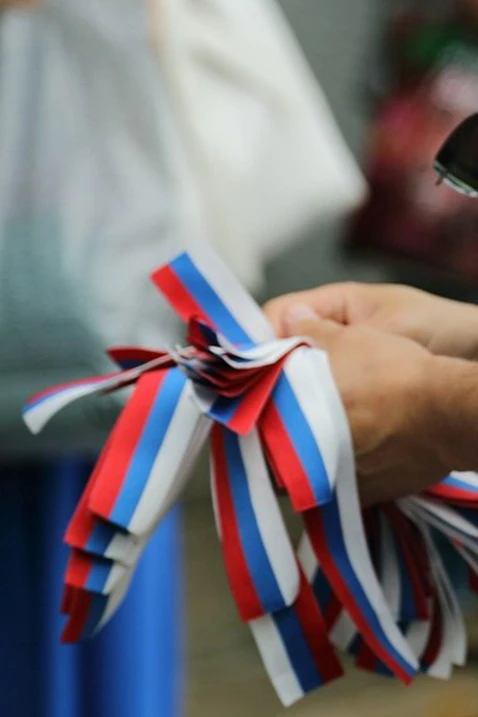 Лента триколор в рулоне 100 м шириной 3,5 см#5