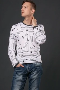 Купить лонгслив Гэлэкси Плюс унисекс ''12 комнат''