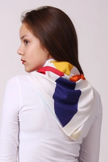 Платок Шанель 70х70 см, с полной запечаткой#4