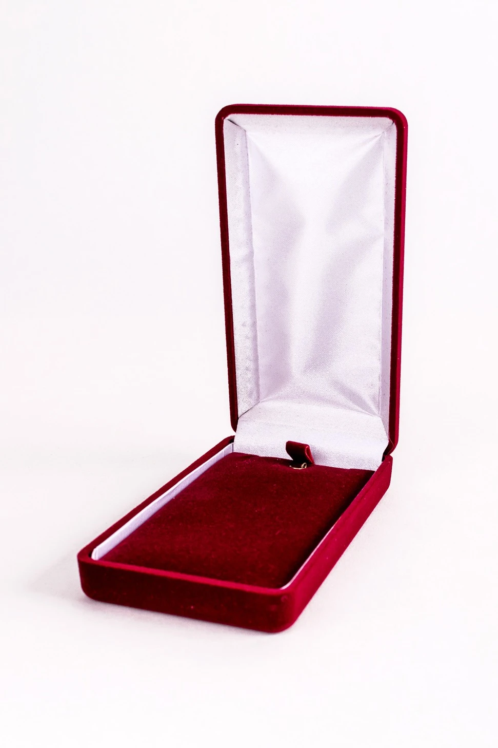 Купить футляр флокированный 62х115х25 мм