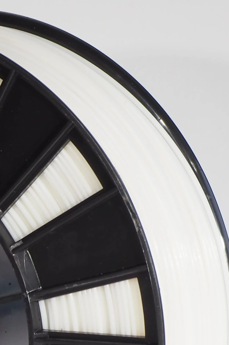 Купить пластик PLA 1,75 мм, 880 гр, белый Купить пластик PLA 1,75 мм, 880 гр, белый