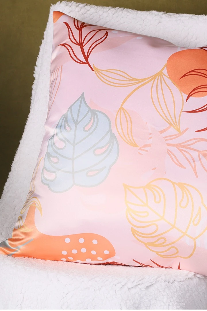 Купить наволочку из сатена 50x50 см, с полной запечаткой "Фантазия"