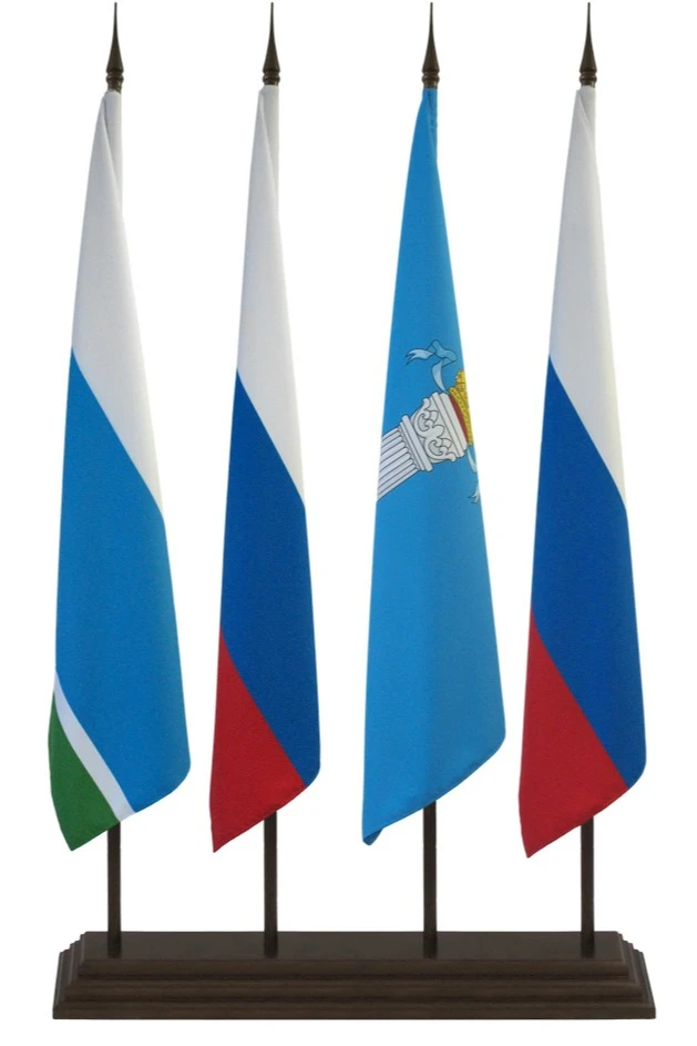 Подставка деревянная с основанием Пирамида (бук) 4 штока 2,2 м#1