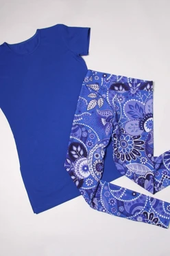 Купить комплект Уикенд футболка хб + леггинсы "Синие пейсли"