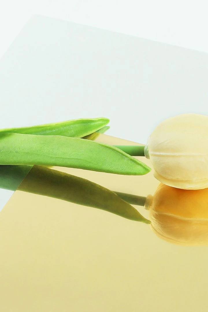 Алюминий зеркальный односторонний 300х600 мм 0,45 мм#3 Алюминий зеркальный односторонний 300х600 мм 0,45 мм#3