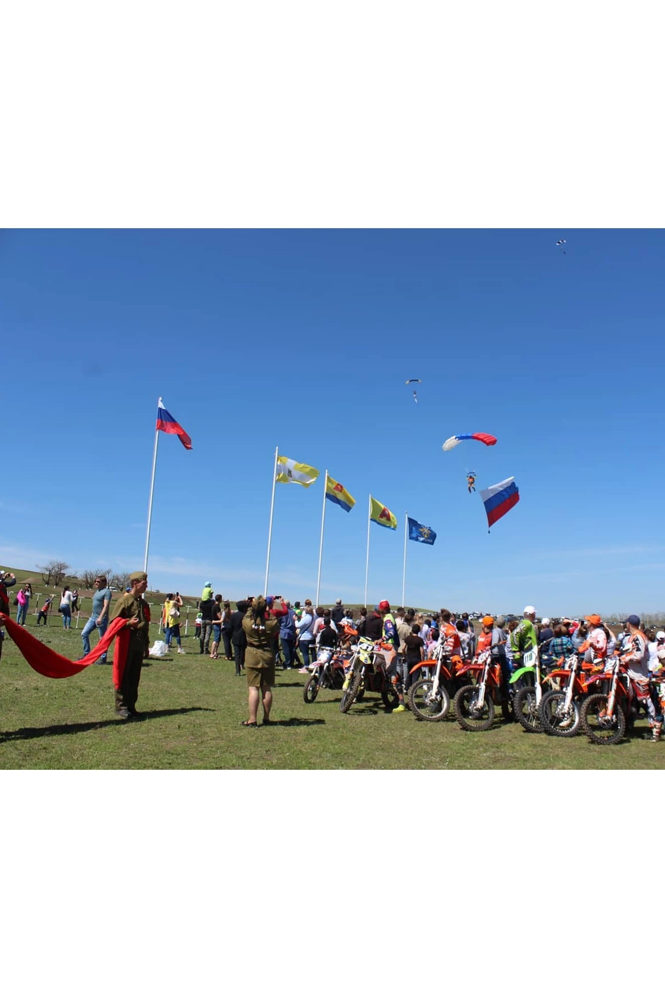 Аренда флагштока из стекловолокна с открытым механизмом 12 м#2