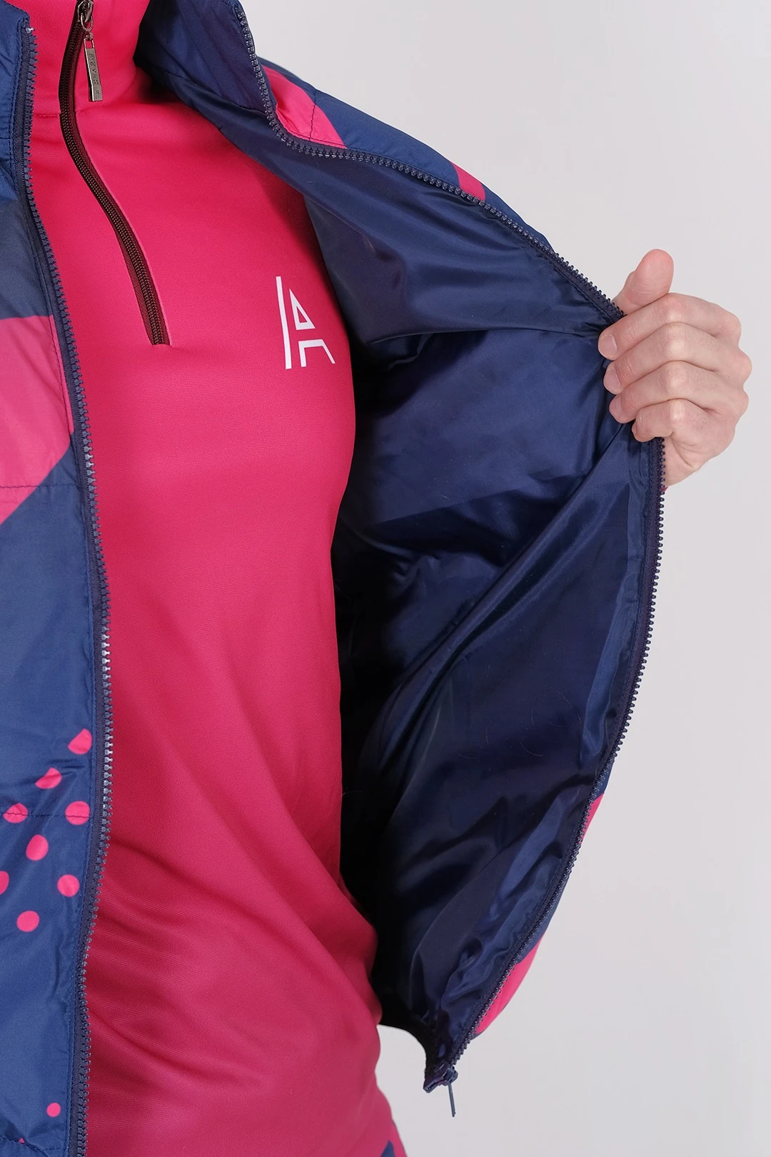 Жилет Морган Лайт с подкладом из лебяжьего пуха унисекс, с полной запечаткой "Dipole"#3