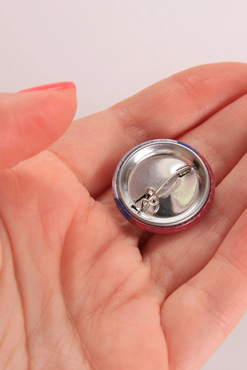 Значок закатный диаметр 37 мм, с печатью "Happy Russia Day!"#3