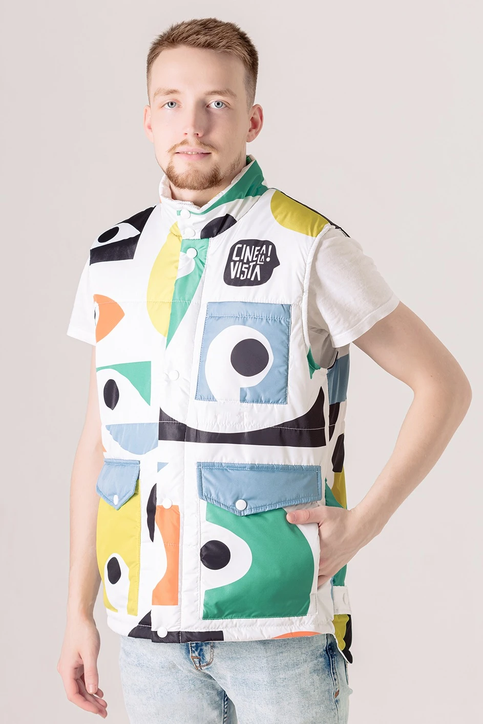 Купить жилет Хайк на синтепоне унисекс, с полной запечаткой "Cine Vista"