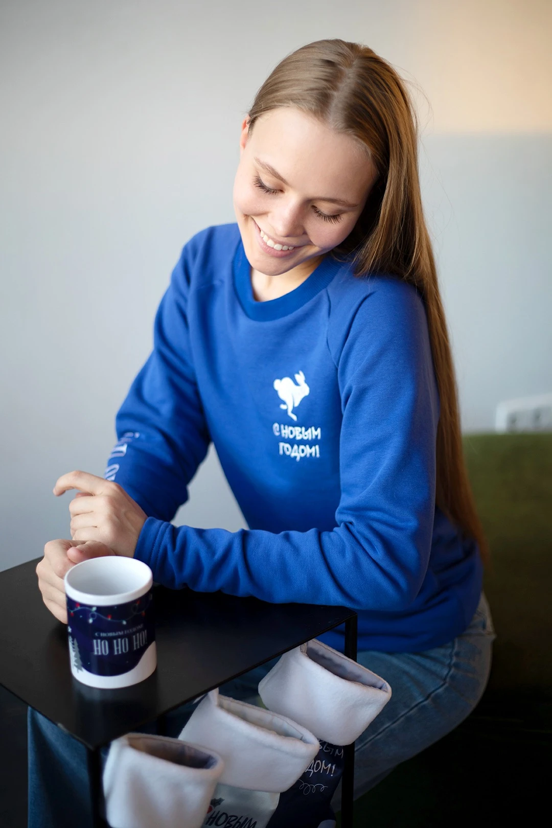 Лонгслив Мигель из футера унисекс, однотонный "С новым годом"#2