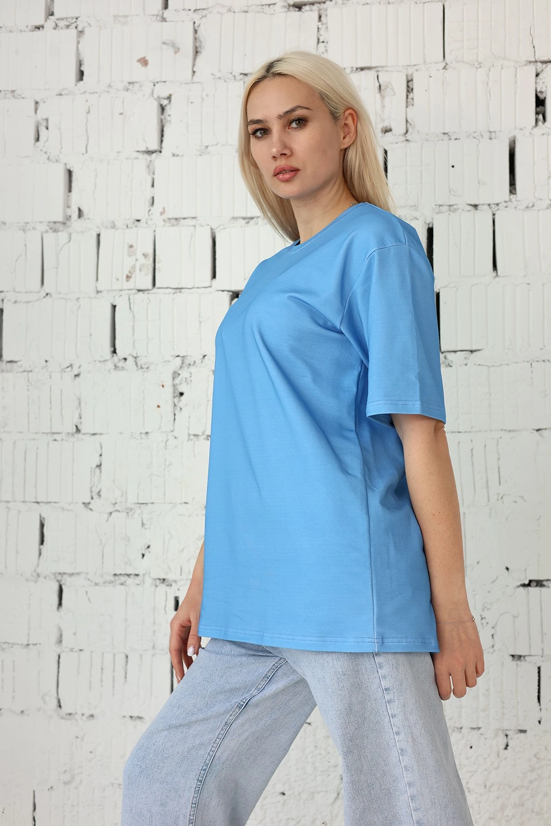 Купить футболку Мерфи оверсайз унисекс однотонную небесную (хлопок)