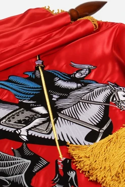 Купить знамя Москвы вышитое