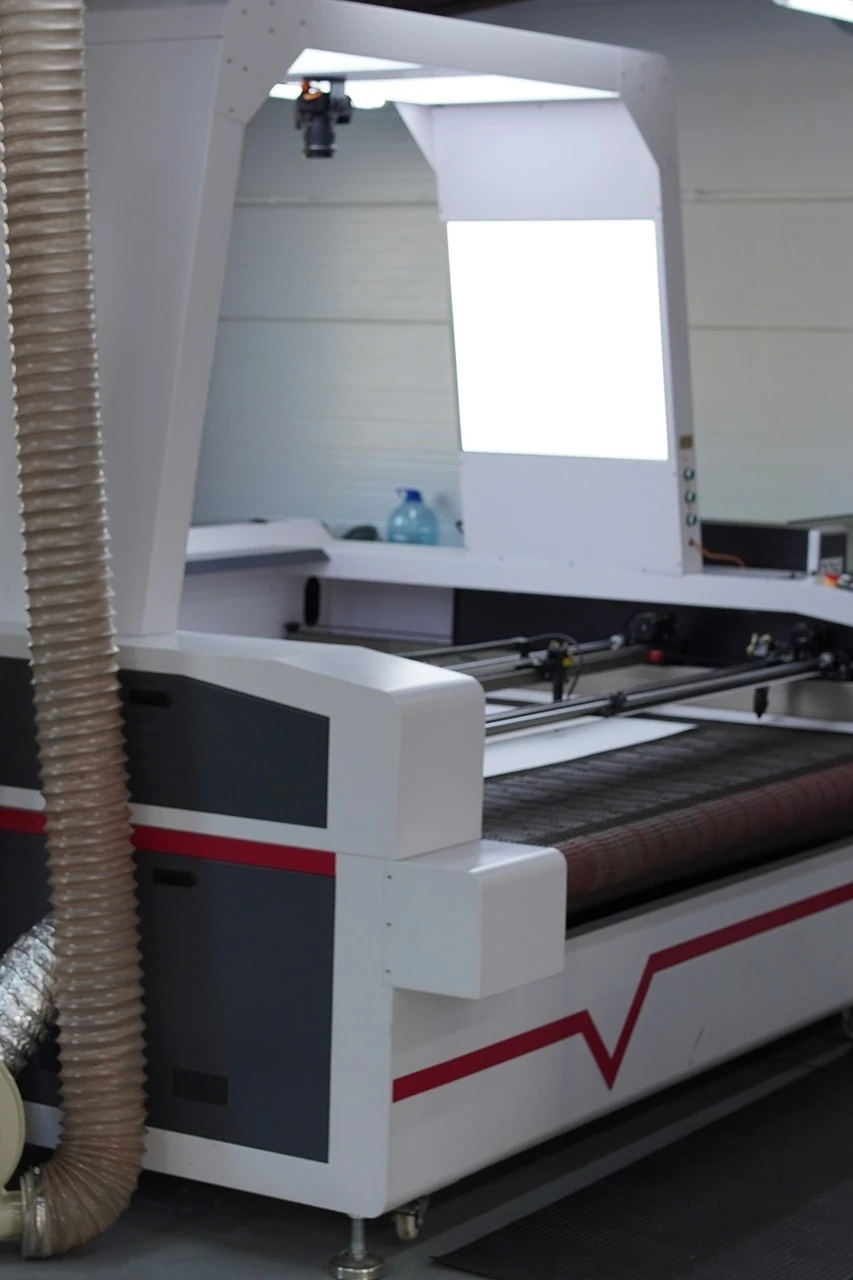 Раскройный лазерный станок 1,2х1,8 м#1
