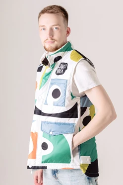 Купить жилет Хайк на синтепоне унисекс, с полной запечаткой "Cine Vista"