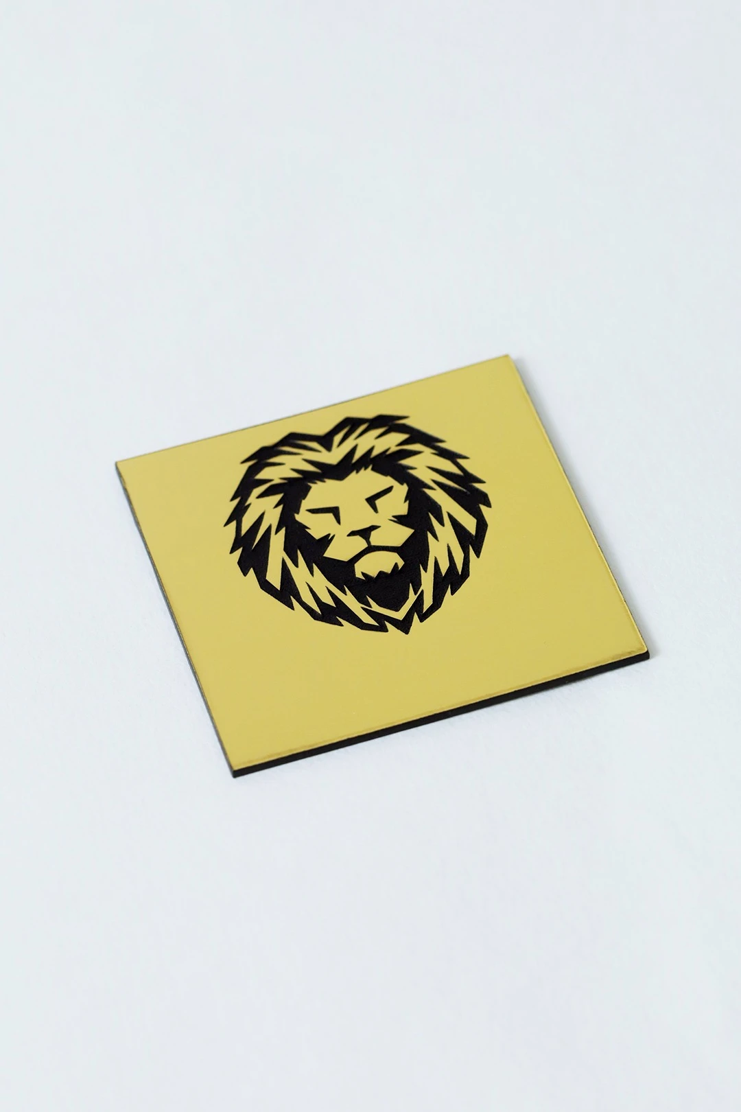 Пластик двухслойный зеркальный 300х600 мм 1,5 мм#1