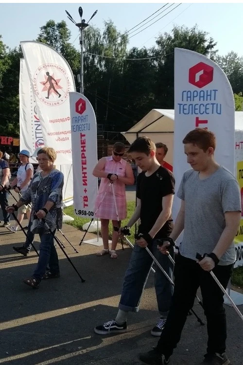 Аренда флагштока Парус с основанием Квадрат#2