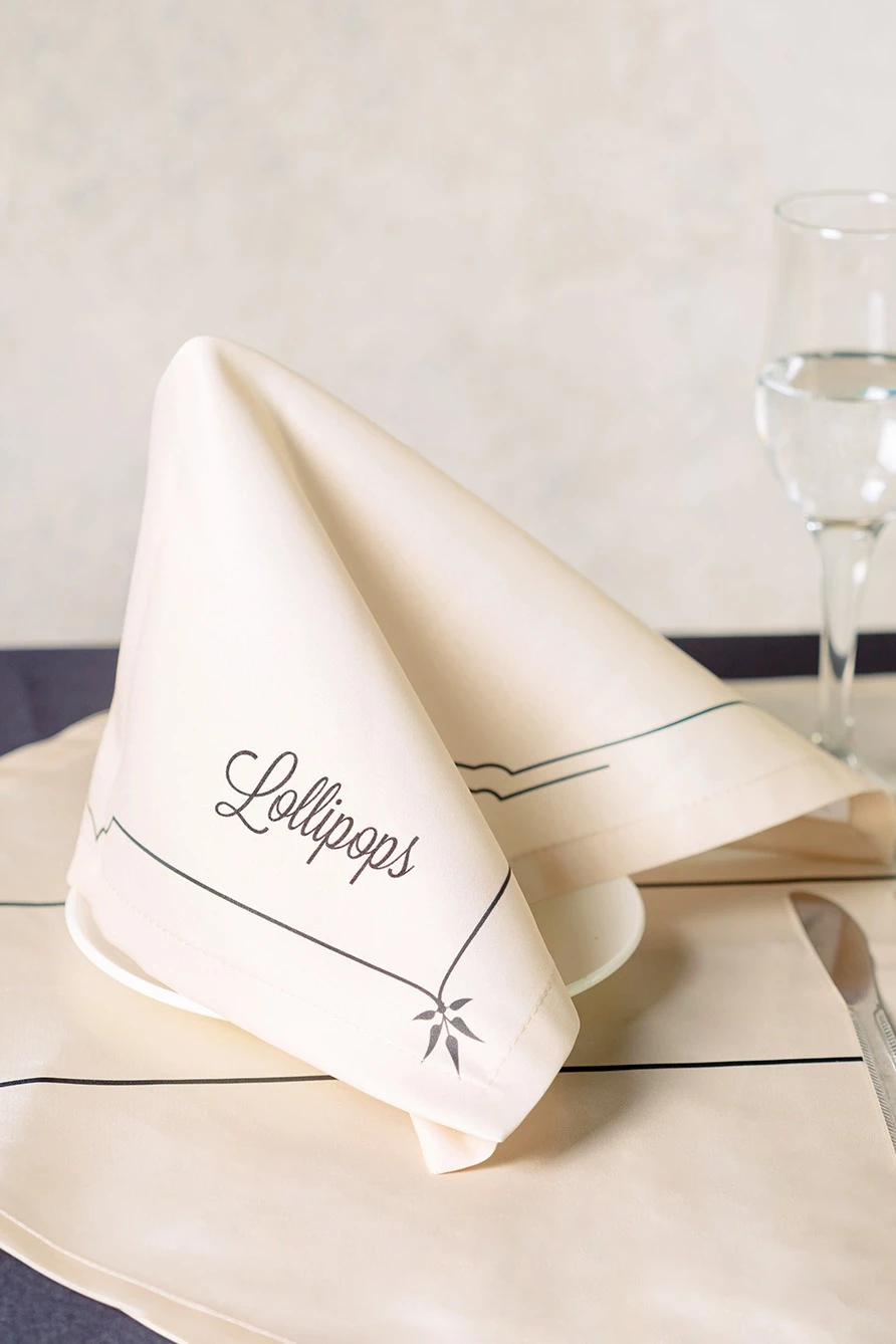 Купить салфетку из полиэстера 40х40 см, с полной запечаткой "Lollipops"