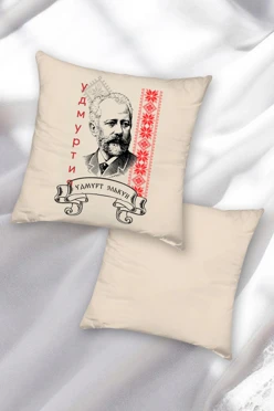 Купить подушку 40х40 см, с принтом "Tchaikovsky lives here"