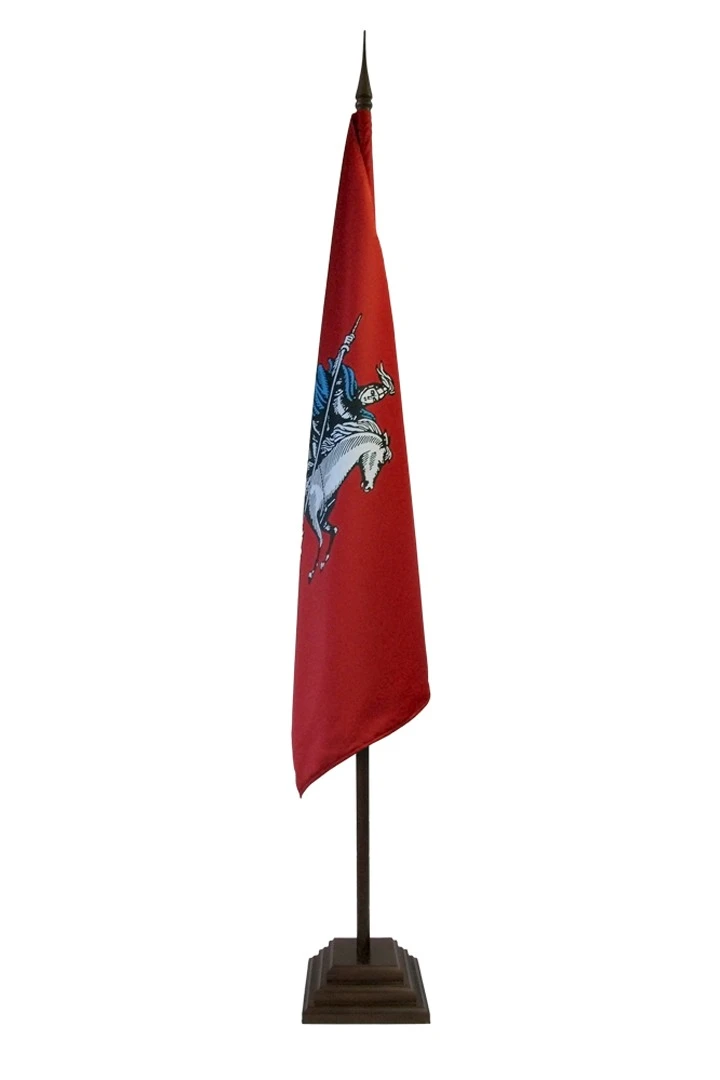 Аренда подставки деревянной с основанием Пирамида (бук темный) 1 шток 2,2 м#1 Аренда подставки деревянной с основанием Пирамида (бук темный) 1 шток 2,2 м#1