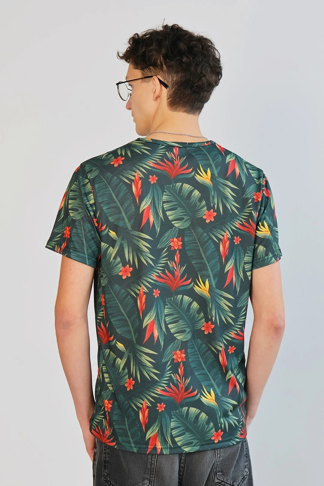 Футболка Гэлэкси V-ворот из ники унисекс с полной запечаткой#1