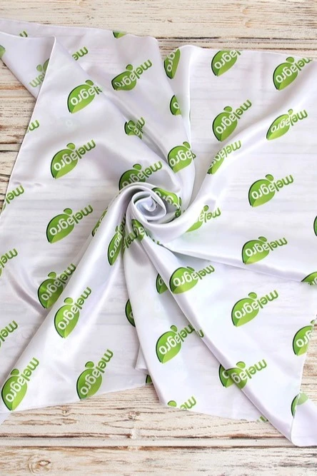 Купить платок Шанель 80х80 см "Melegro"