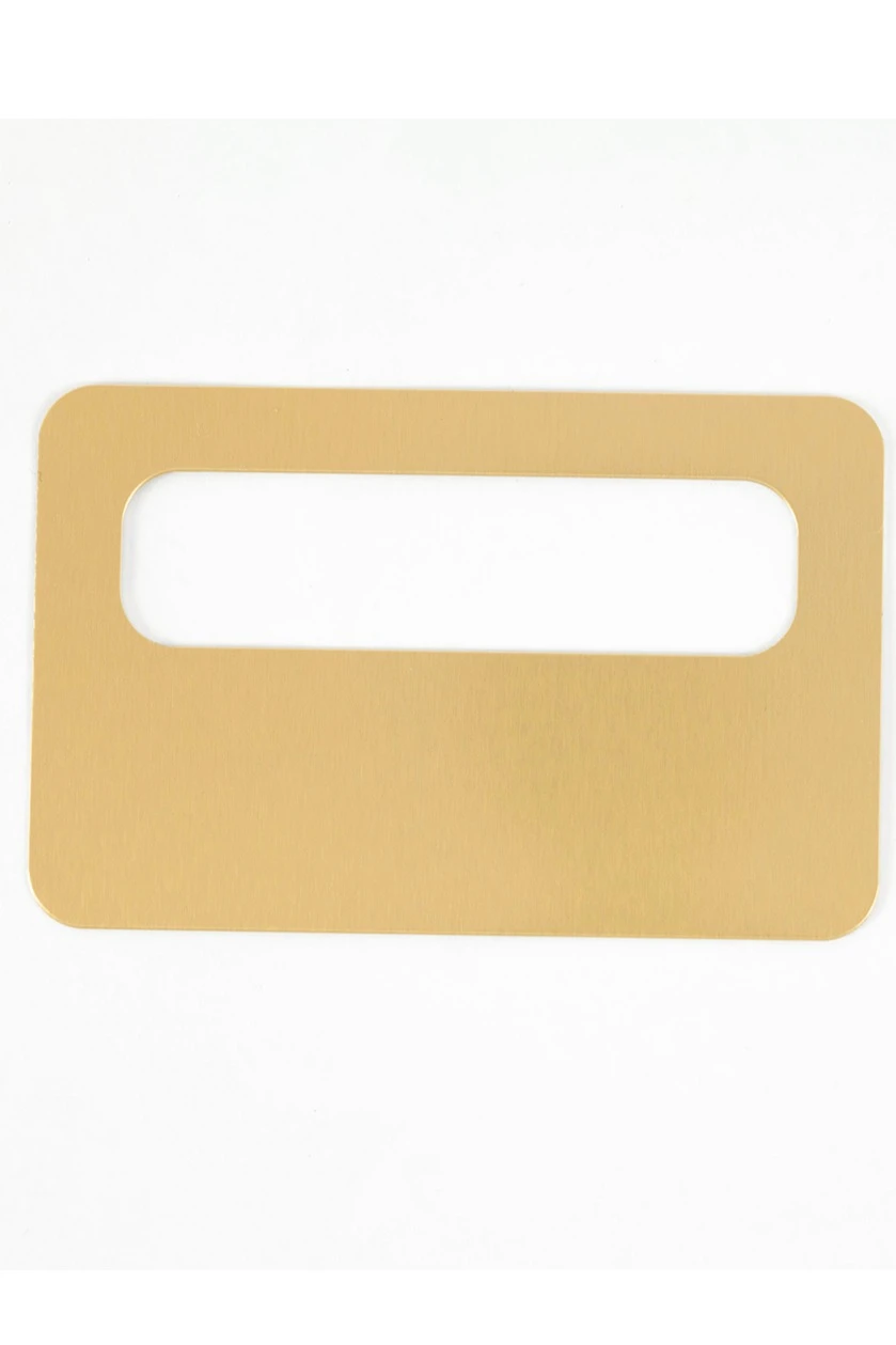Бейдж с окном сатин односторонний 73х47 мм 0,55 мм, золото#2