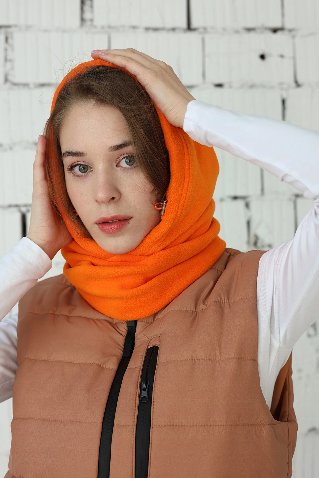 Капор Рейс флисовый взрослый, однотонный оранжевый#1