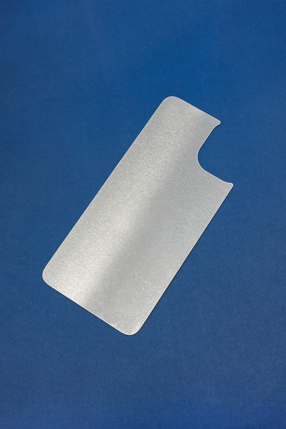 Пластина металлическая для чехла iPhone 11 без печати#1