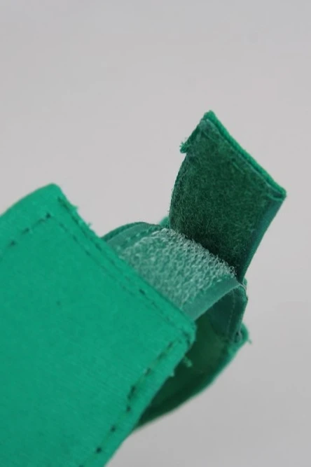 Козырек Карри на липучке узкий, однотонный зеленый (хлопок)#5