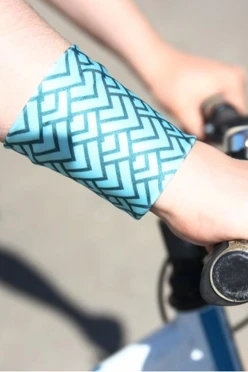 Напульсник полиэстеровый мужской 8х9 см#1 Напульсник полиэстеровый мужской 8х9 см#1