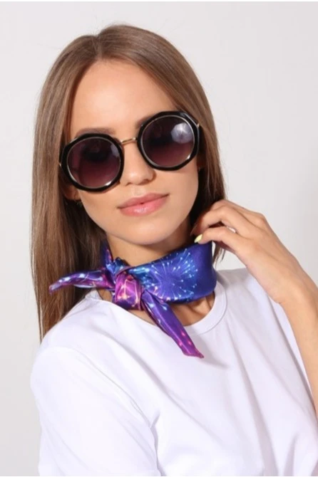 Платок Шанель 50х50 см "ARKADELPHIA Fireworks"