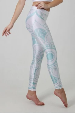 Легинсы женские с узким поясом с принтом "White mandala"