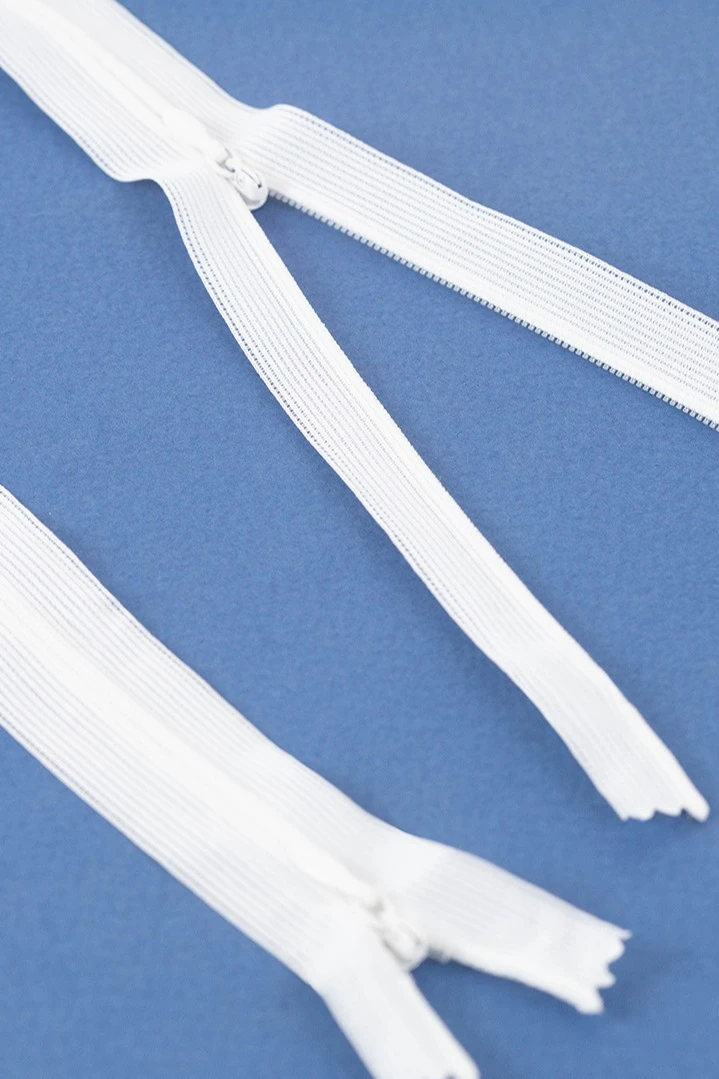 Купить молнию тип 3 потайная неразъемная 40 см, белая