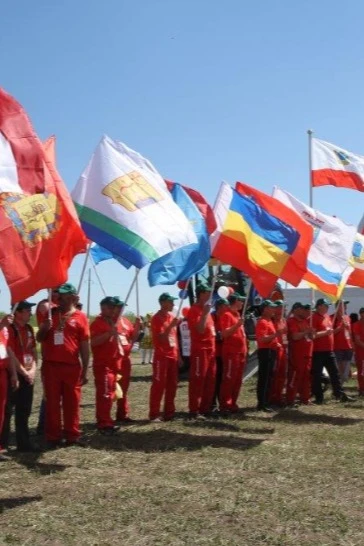 Аренда флагштока из стекловолокна с открытым механизмом 6 м#5