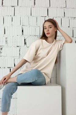 Купить футболку Мерфи оверсайз унисекс однотонную молочную (хлопок)