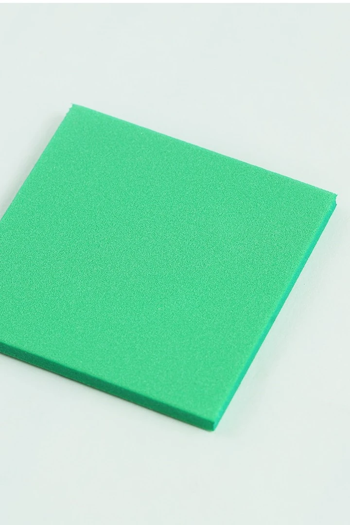 Купить ЭВА материал 1200х600 мм 4 мм, зеленый №1