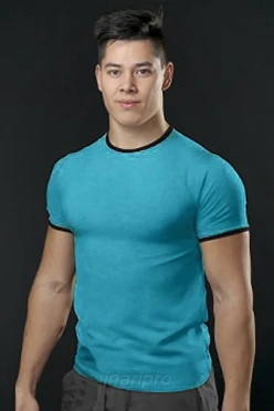 Купить черно-голубую футболку Атлетик унисекс