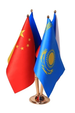 Флагшток настольный (золото, сталь) 4 штока