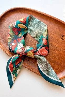 Купить шарф-платок Твилли двухслойный 7х90 см, с полной запечаткой "Butterfly with flowers"