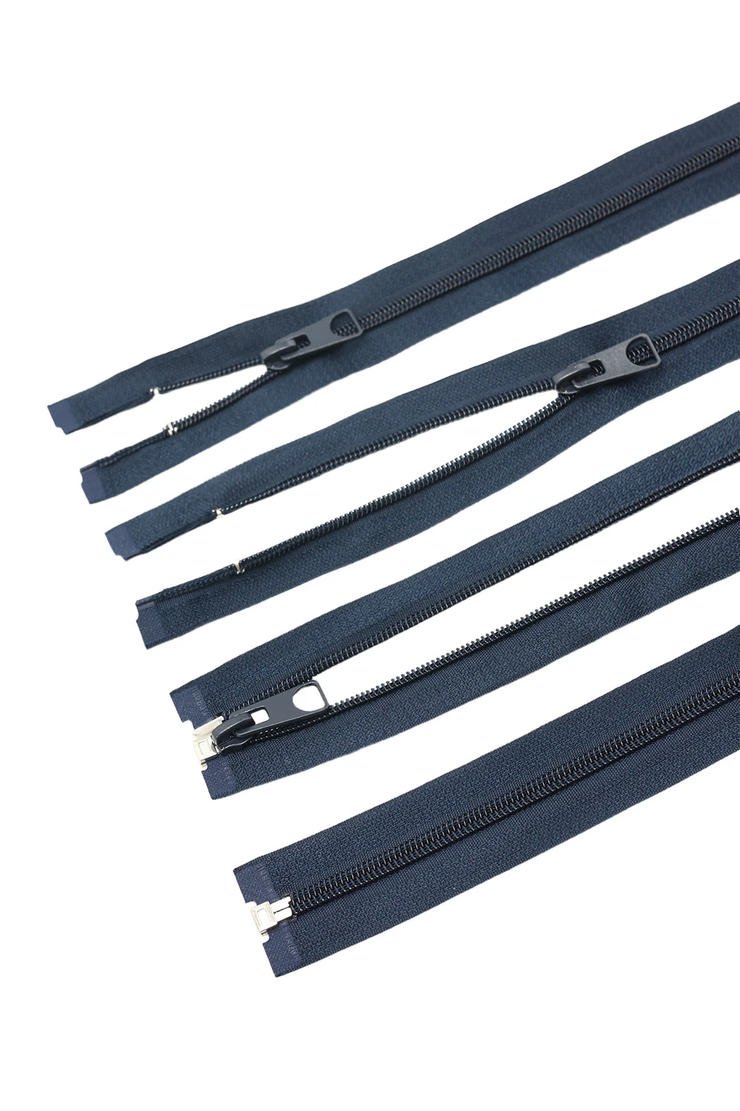 Купить молнию спиральную разъемную 40 см, тип 5, темно-синюю (296 С)