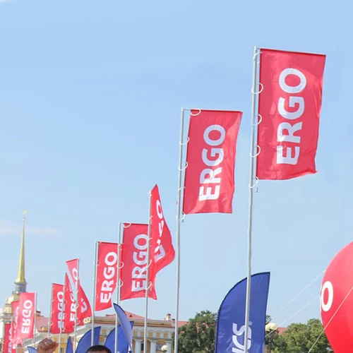 Аренда мобильных флагштоков