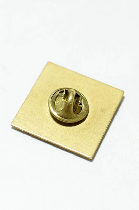 Значок заливной Квадрат 25х25 мм, с печатью#2 Значок заливной Квадрат 25х25 мм, с печатью#2