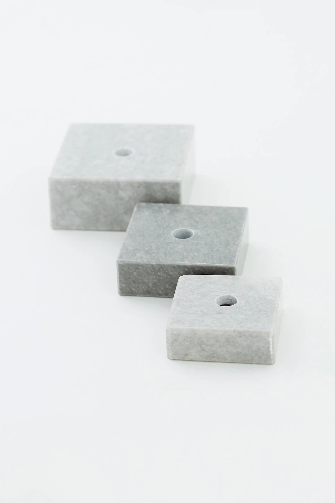 Основание каменное, белый мрамор 70х70х30 мм#1