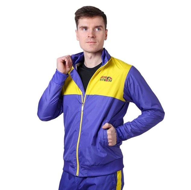 Спортивные ветровки