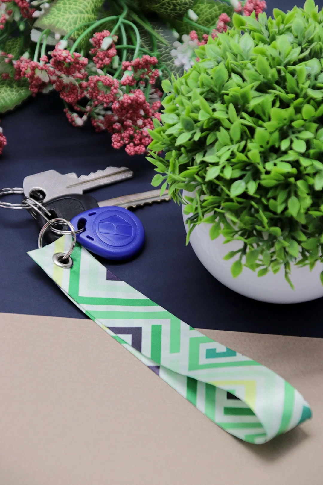 Ремувка 2,5х15 см с люверсом и кольцом "Green line"#1